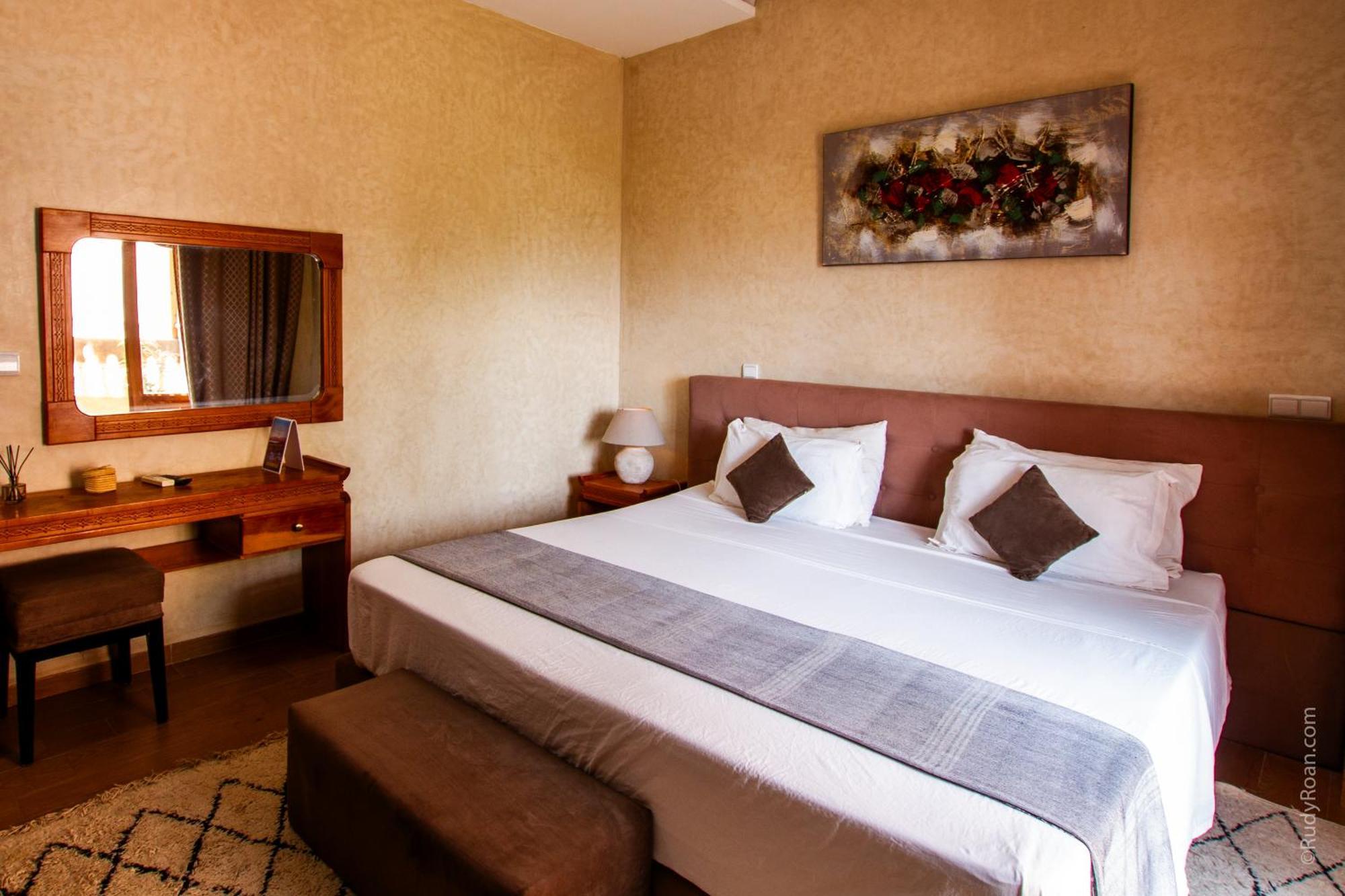 Les Terrasses Du Lac Marrakech Lalla Takerkoust Luaran gambar